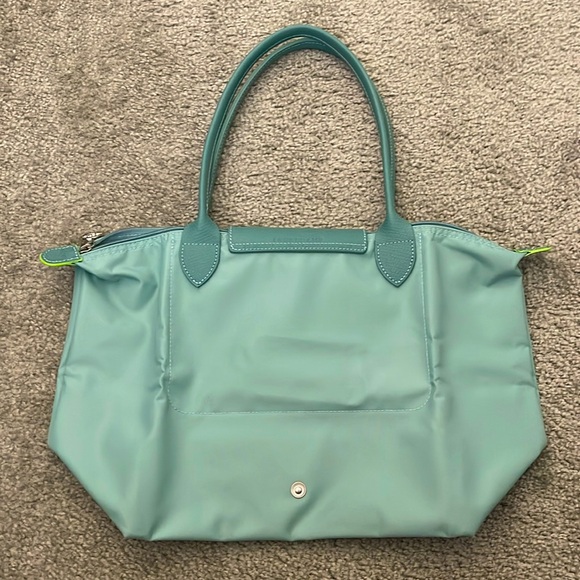 Longchamp Medium Le Pliage Nylon Shoulder Tote - Picture 5 of 12